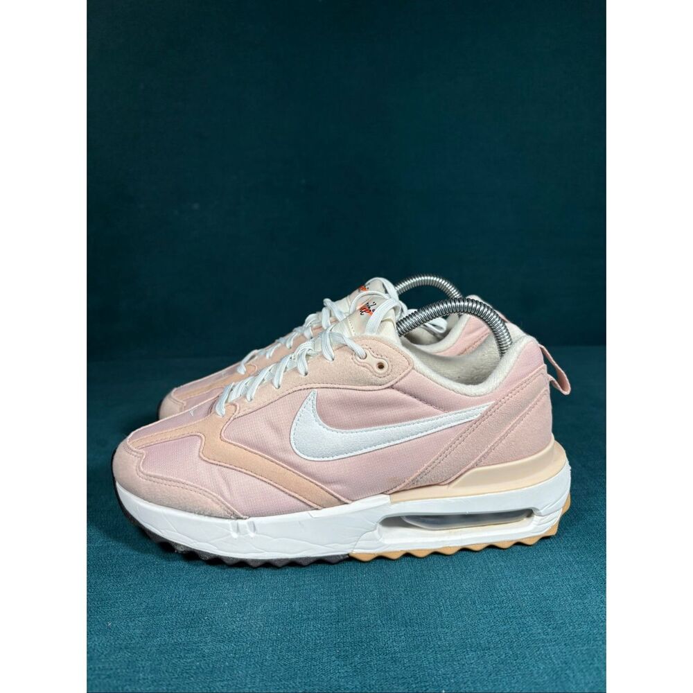 Nike Air Max Dawn Women’s Size 8.5 Pink Oxford Sail Sneakers DC4068-601